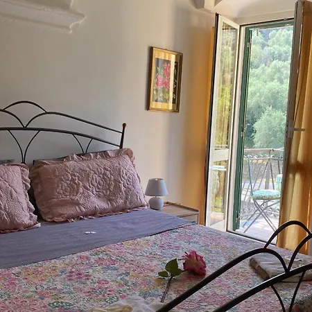 בית נופש Andora Tra Gli Ulivi Molino Nuovo (Savona)