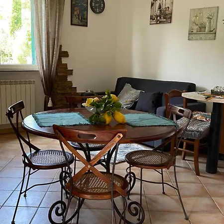 Andora Tra Gli Ulivi Ferienhaus *