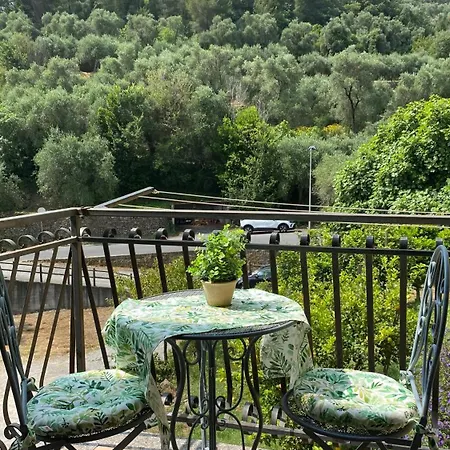 Andora Tra Gli Ulivi Ferienhaus