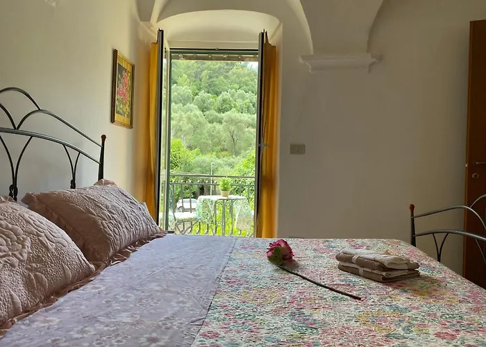 Andora Tra Gli Ulivi Ferienhaus *